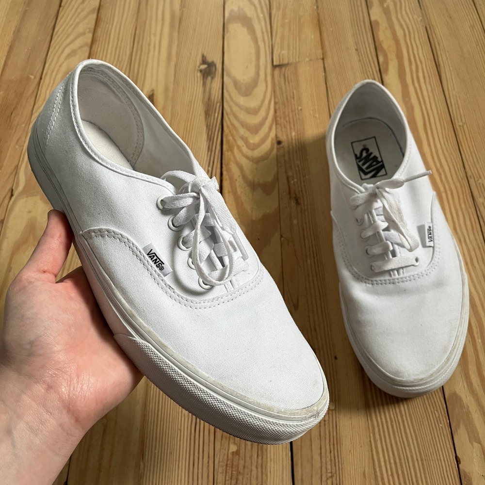 Vans Authentic Lo Pro Sneakers Mens 10 Womens 11.5 White Canvas Low Top Shoes